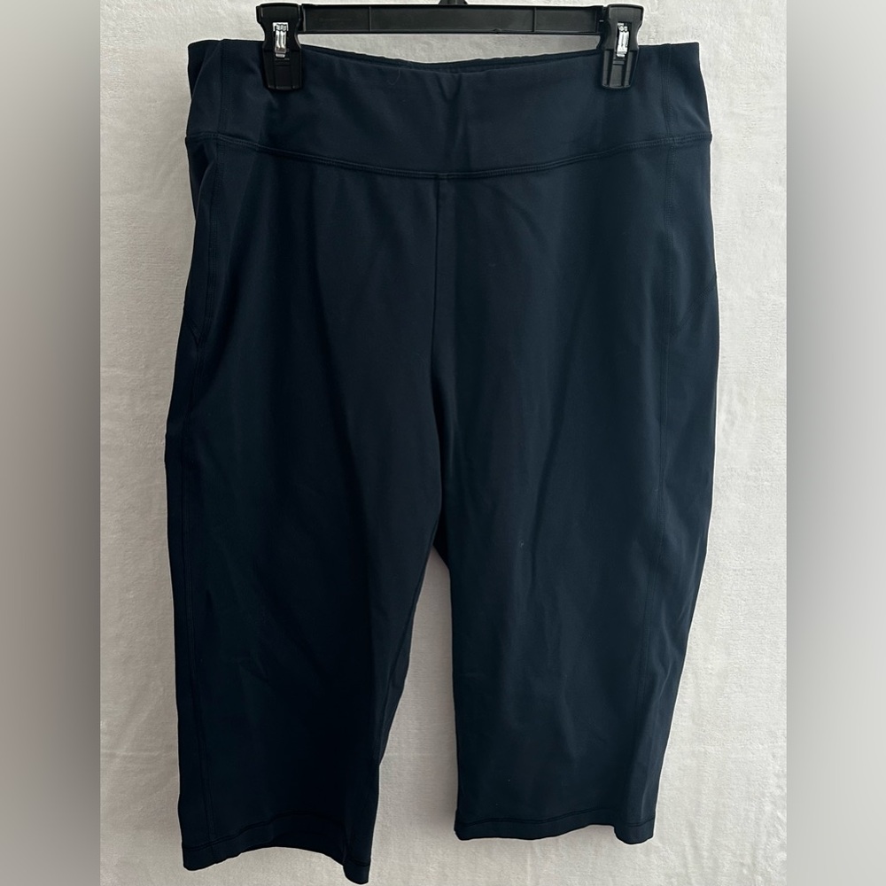 Duluth Trading Co Women’s Leggings Size L Dark Blue Performance Yoga Pants